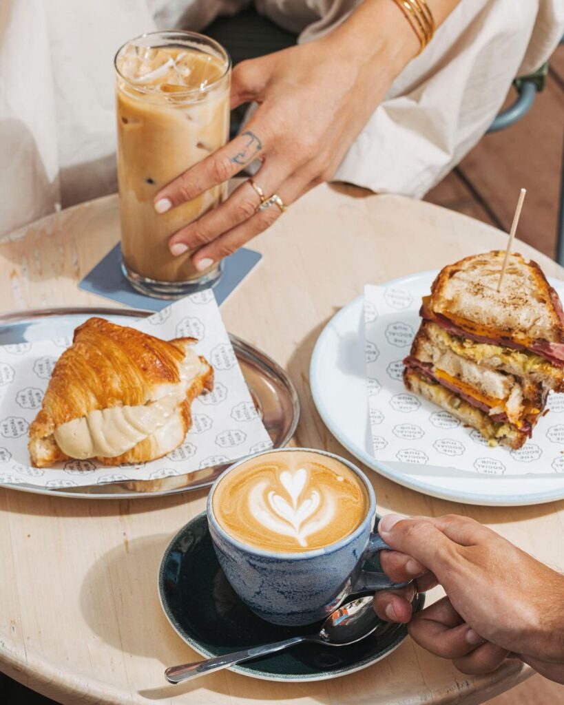 About 84cd7b3451a3c19ed236bbcec756e9fa