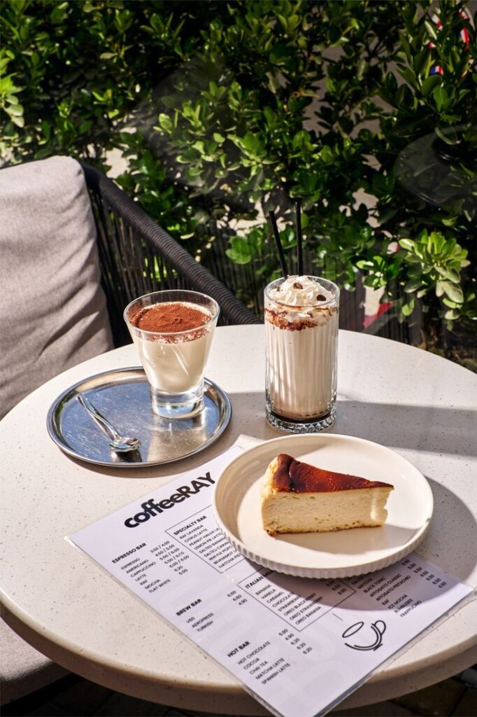 8c6484f2364490381dc441d092f8e6b5